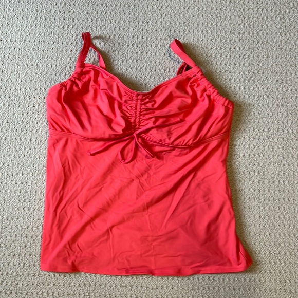 Coral tankini top - Picture 1 of 2